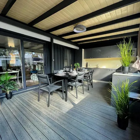 Mobilhome Luna * Биоград-на-Мору