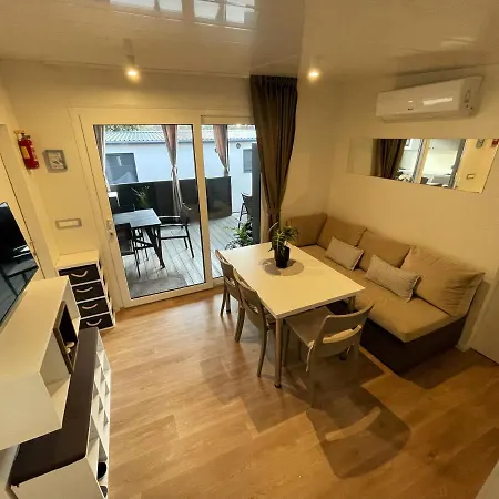 Mobilhome Luna Camping *