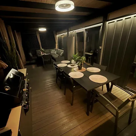 Mobilhome Luna Campsite *